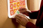 Scotch Indoor Mounting Squares, 2-in x 2-in, White, 6-Squares (111-LRG) - Image 10